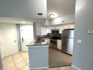 Photo #2: O6338121 Listing 