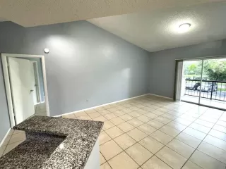 Photo #3: O6338121 Listing 