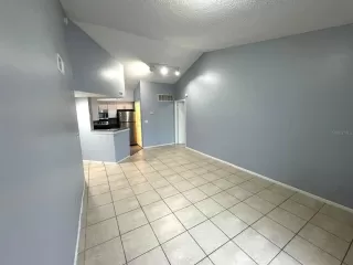 Photo #4: O6338121 Listing 