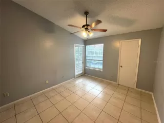 Photo #6: O6338121 Listing 