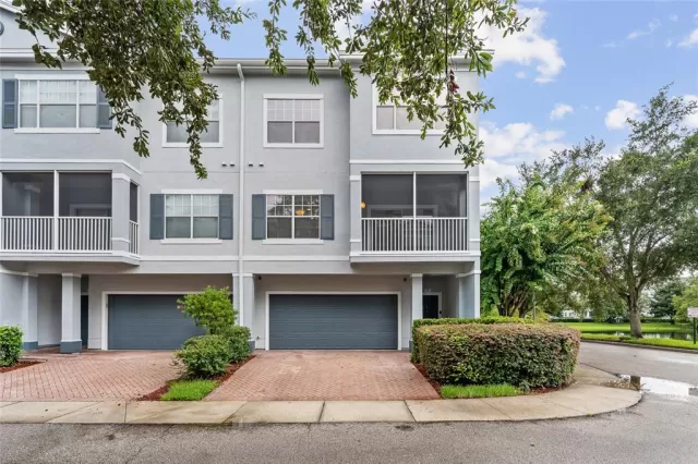 MLS: O6338144 Condo For Sale