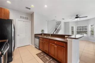 Photo #3: O6338144 Listing