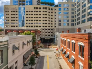 Photo #2: O6338165 Listing