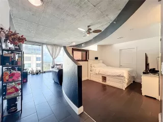 Photo #4: O6338165 Listing