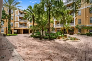 Photo #3: O6338241 Listing