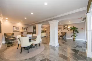 Photo #4: O6338355 Listing 