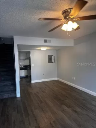 Photo #1: O6338456 Listing 