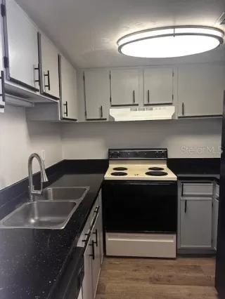 Photo #2: O6338456 Listing 