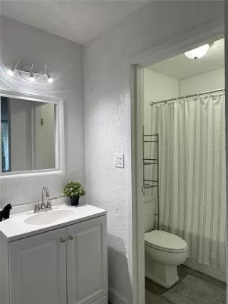 Photo #5: O6338467 Listing