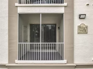 Photo #3: O6338623 Listing 