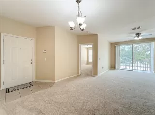 Photo #6: O6338623 Listing 