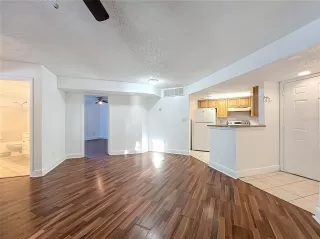 Photo #6: O6338693 Listing 