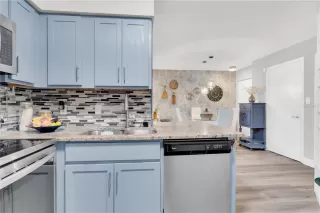 Photo #5: O6338740 Listing