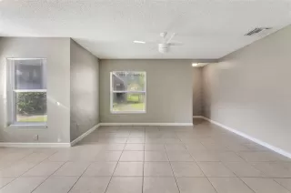 Photo #1: O6338834 Listing