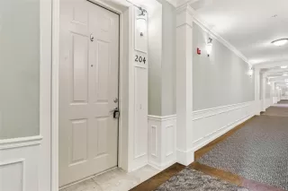 Photo #4: O6338850 Listing