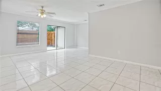 Photo #3: O6339151 Listing 