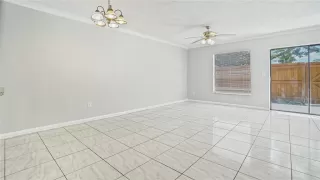 Photo #6: O6339151 Listing 