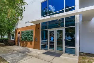 Photo #1: O6339166 Listing