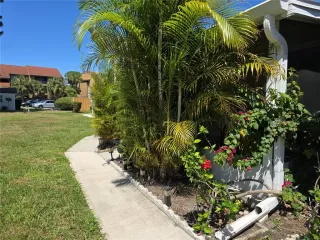 Photo #2: O6339170 Listing 