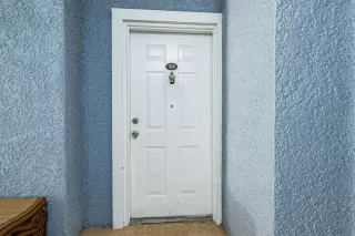 Photo #3: O6339254 Listing