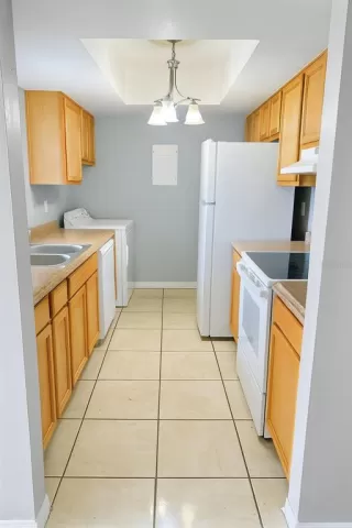 Photo #2: O6339290 Listing