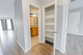 Photo #6: O6339290 Listing