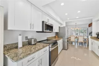 Photo #6: O6340180 Listing 