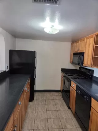 Photo #5: O6340361 Listing 