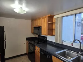 Photo #6: O6340361 Listing 