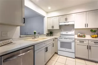 Photo #3: O6340364 Listing 