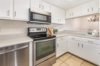 Photo #2: O6340369 Listing 