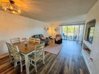 Photo #4: O6340377 Listing 