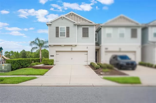 MLS: O6340588 Condo For Sale