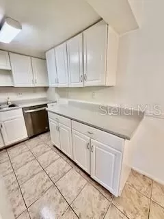 Photo #6: O6340667 Listing 