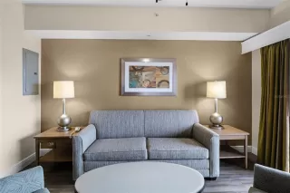 Photo #6: O6340765 Listing