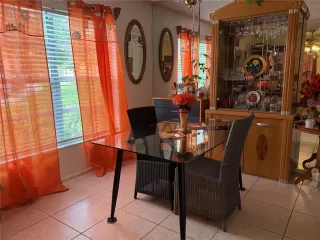 Photo #3: O6340969 Listing 