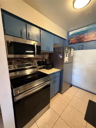 Photo #5: O6340969 Listing 