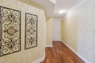 Photo #4: O6341100 Listing