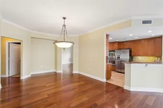 Photo #6: O6341100 Listing