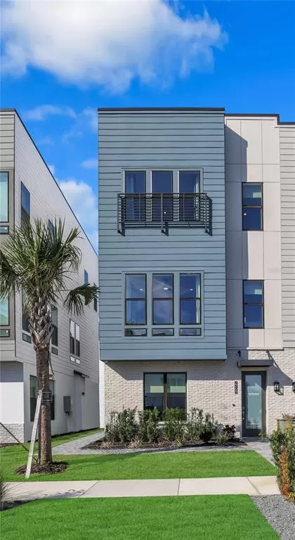 MLS: O6341104 Condo For Sale