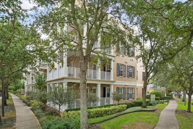 MLS: O6341123 Condo For Sale