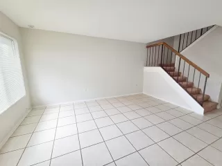 Photo #6: O6341168 Listing 