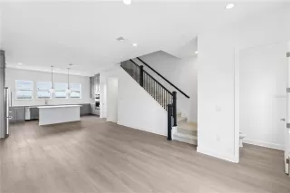 Photo #6: O6341200 Listing