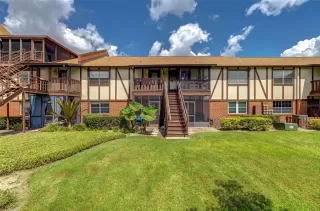Photo #1: O6341358 Listing 