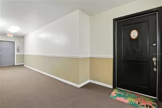 Photo #1: O6341439 Listing