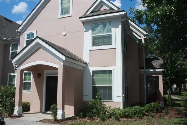 MLS: O6342029 Condo For Sale