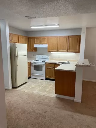 Photo #3: O6342039 Listing 
