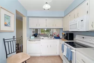 Photo #1: O6342073 Listing