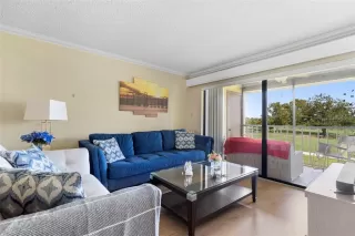 Photo #2: O6342073 Listing