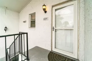 Photo #3: O6342108 Listing